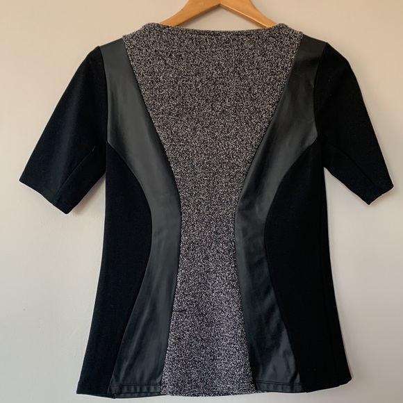 NWT Ann Taylor hourglass top with leather insets - Picture 5 of 6